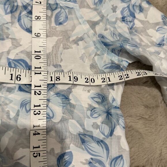 Chico’s Women Floral Button-Up Shirt Blue White Sheer Long Sleeve Blouse Size L - Picture 3 of 11